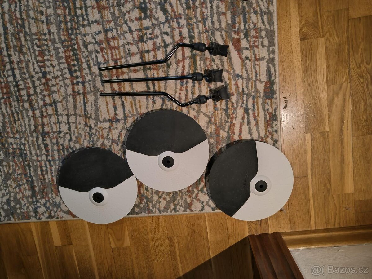 Bubny Debut kit (top stav) - 4