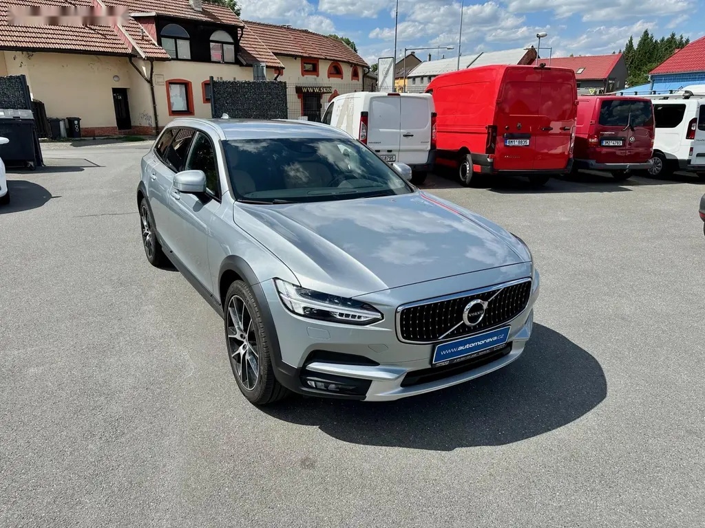 Volvo V90, D5 Cross Country AWD - DPH - 4
