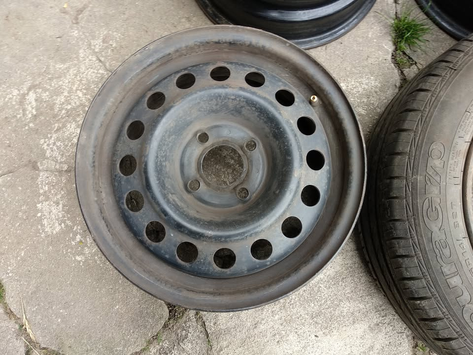 Nahradní dily k Thalie 2010 - 4