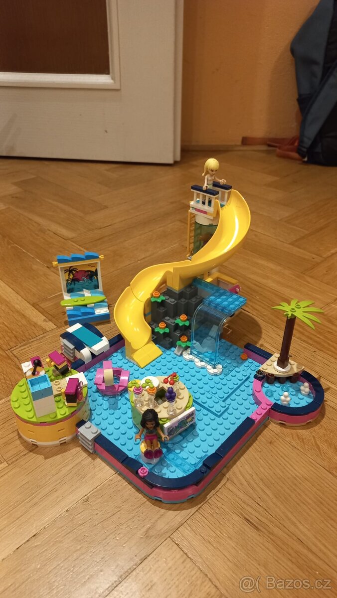 Lego - Andrea a párty u bazénu - 4