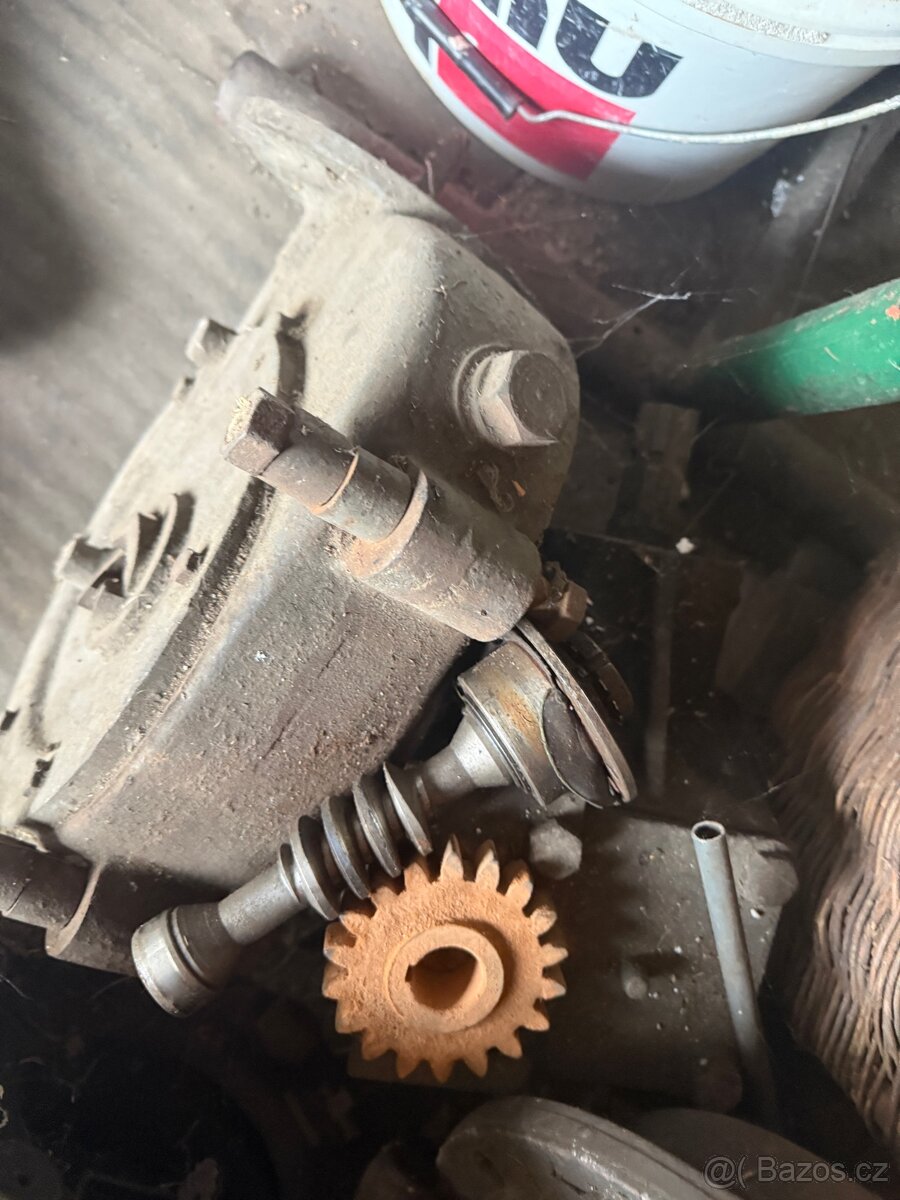 Zetor 25 A blok motoru - 4
