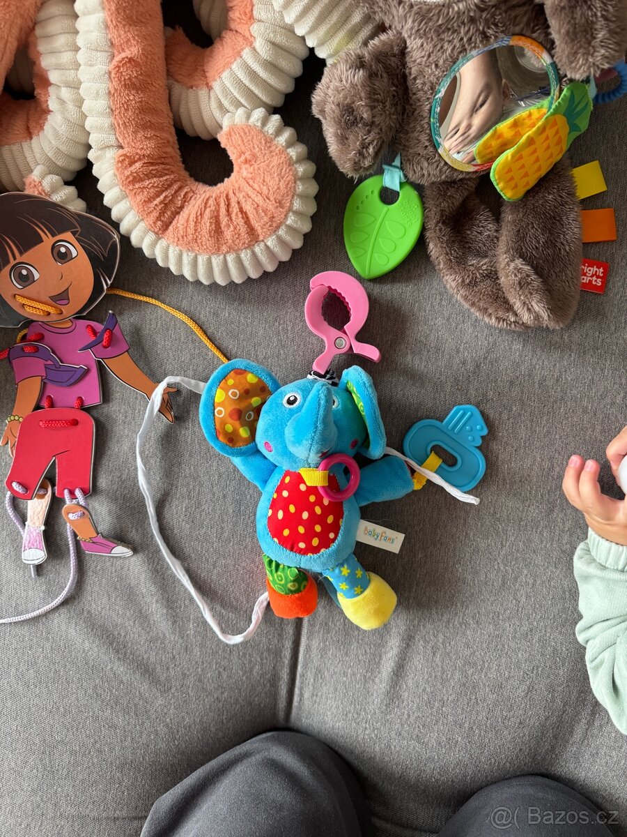 Hračky - 4