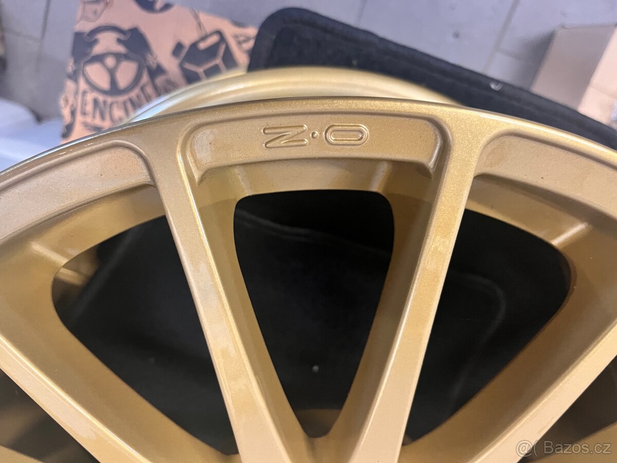 OZ Racing 5x108 x19” 8x19 ET 38 - 4