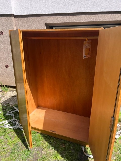 Šatní skříň - 4