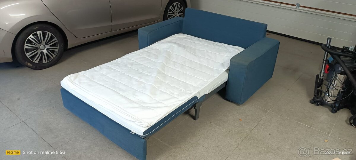 Rozkládací pohovka s úložným prostorem - 4