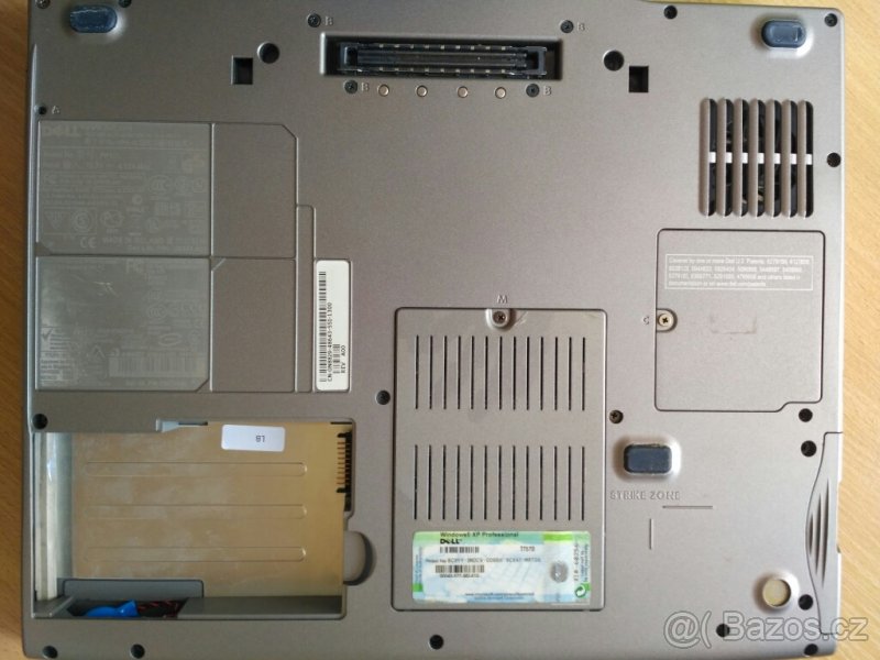 Dell Latitude D510 na nahradni dily. - 4