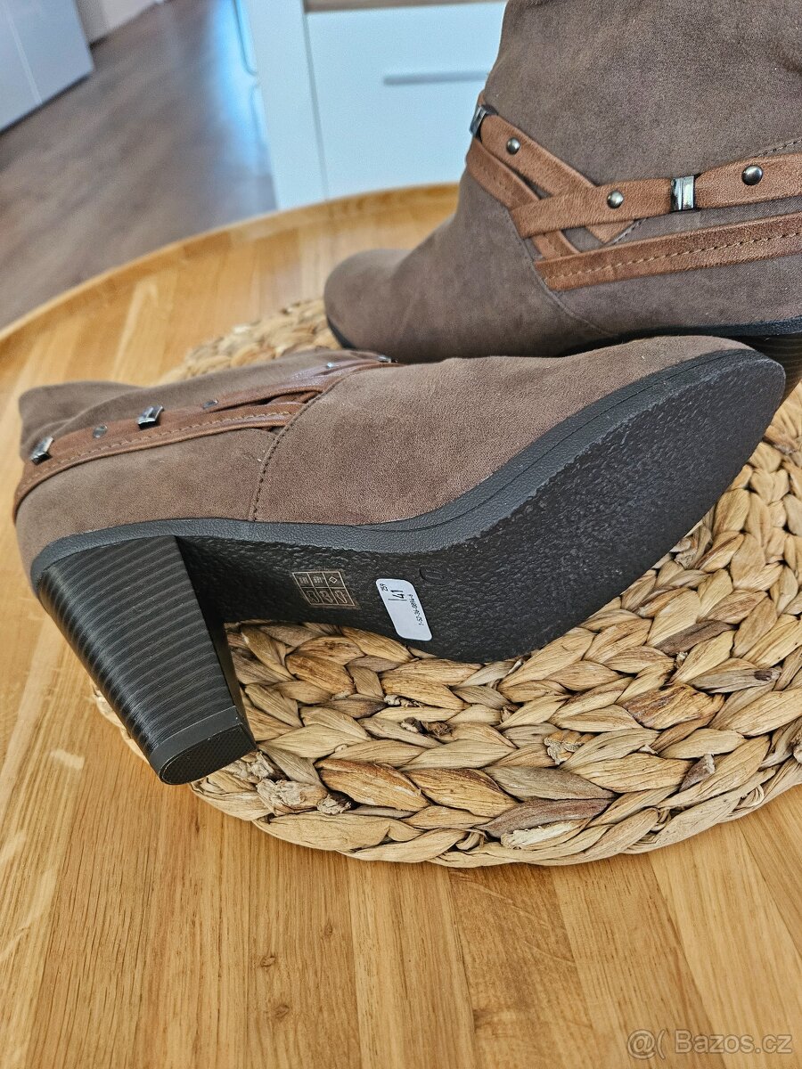 Nové podzimní boty, velikost 41 - 4