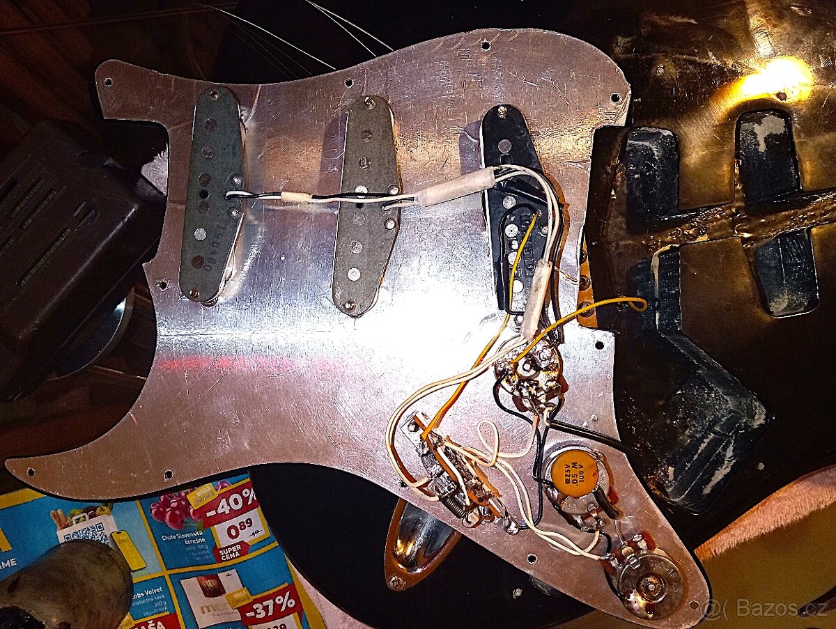 Greco Stratocaster Spacey Sound 81- snímače USA Fender 79-81 - 4