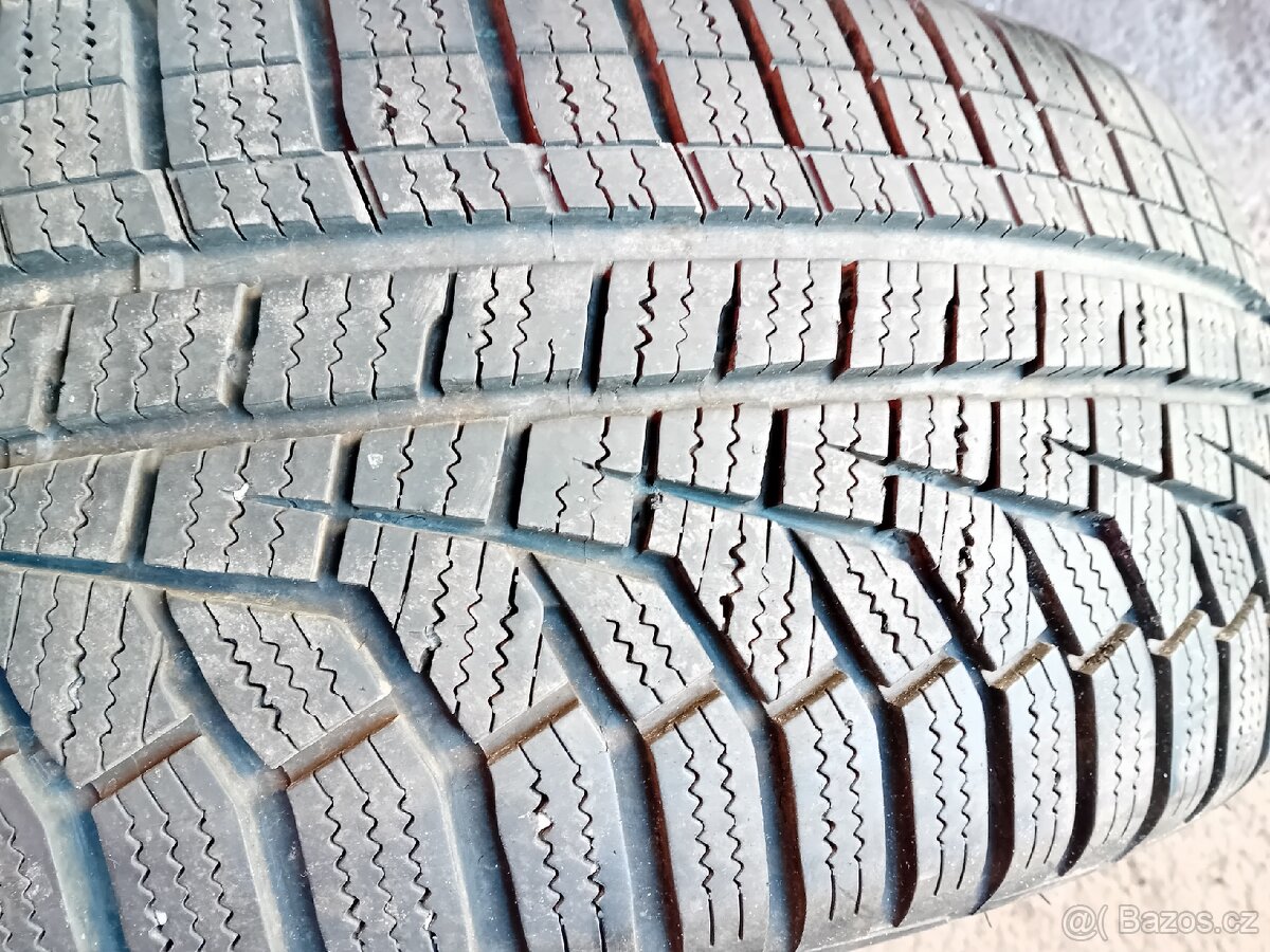 Prodám Sadu pneu 245/45/19 Zimni TOP - 4