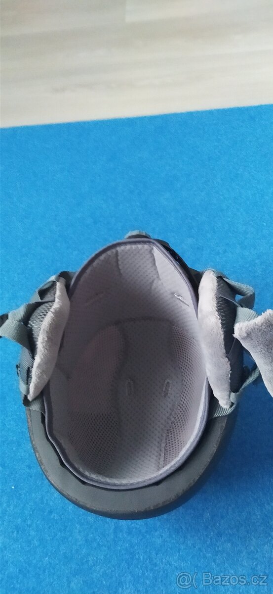 Lyžařská helma-dětská - 4