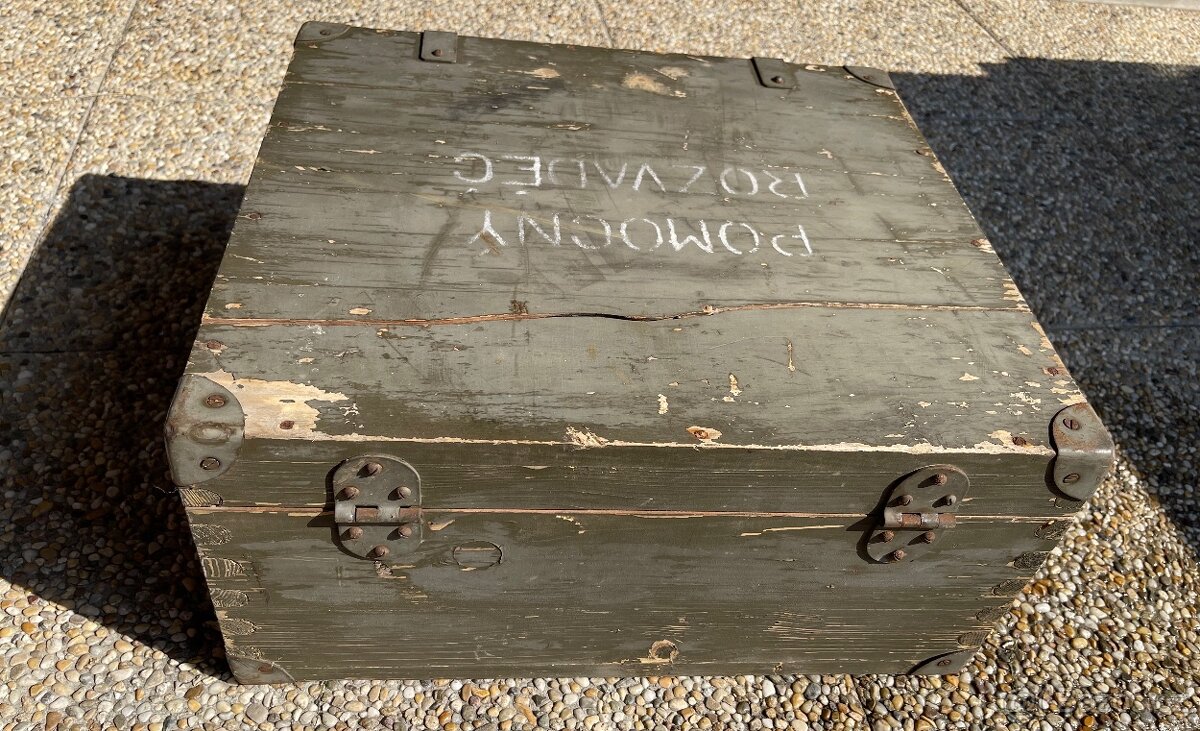 Stará vojenská dřevěná krabice - 4