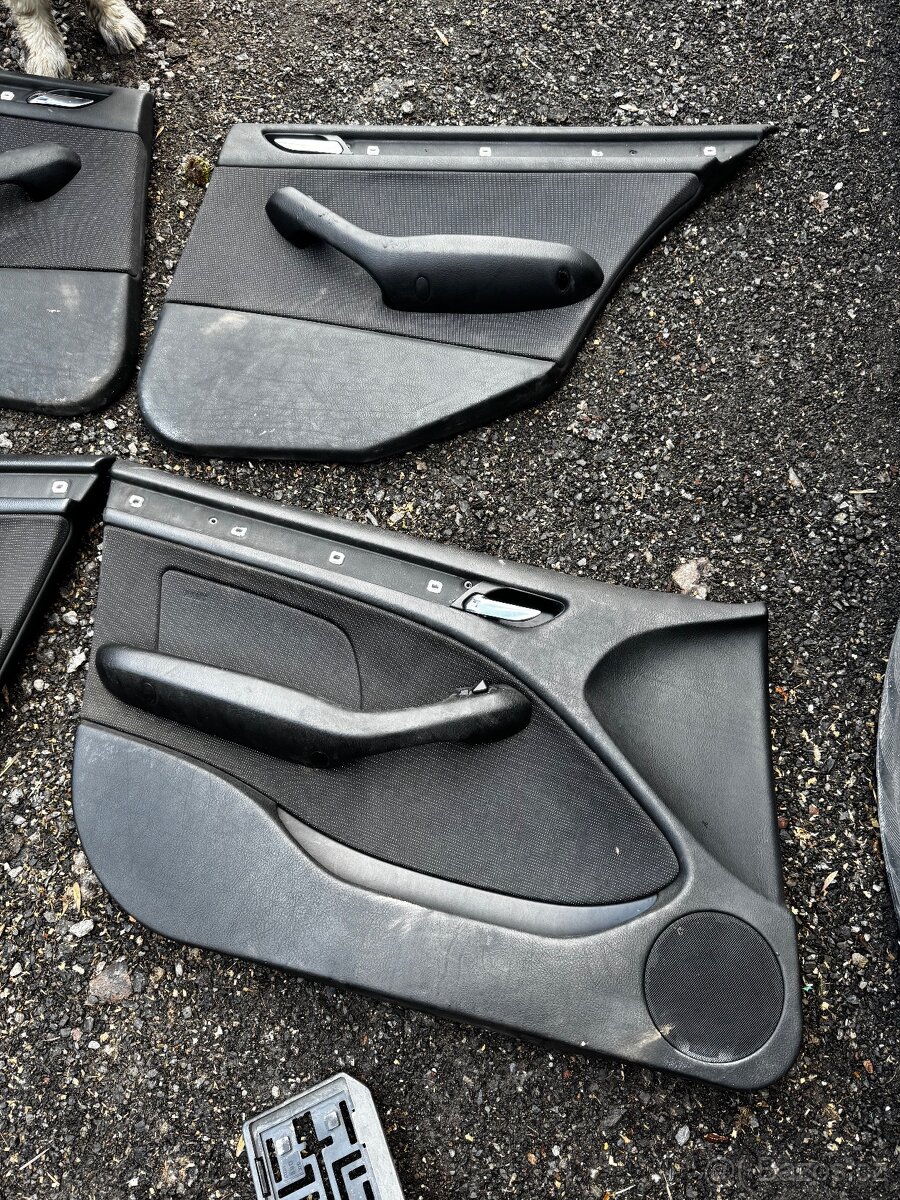 Bmw e46 sedan sport interiér - 4