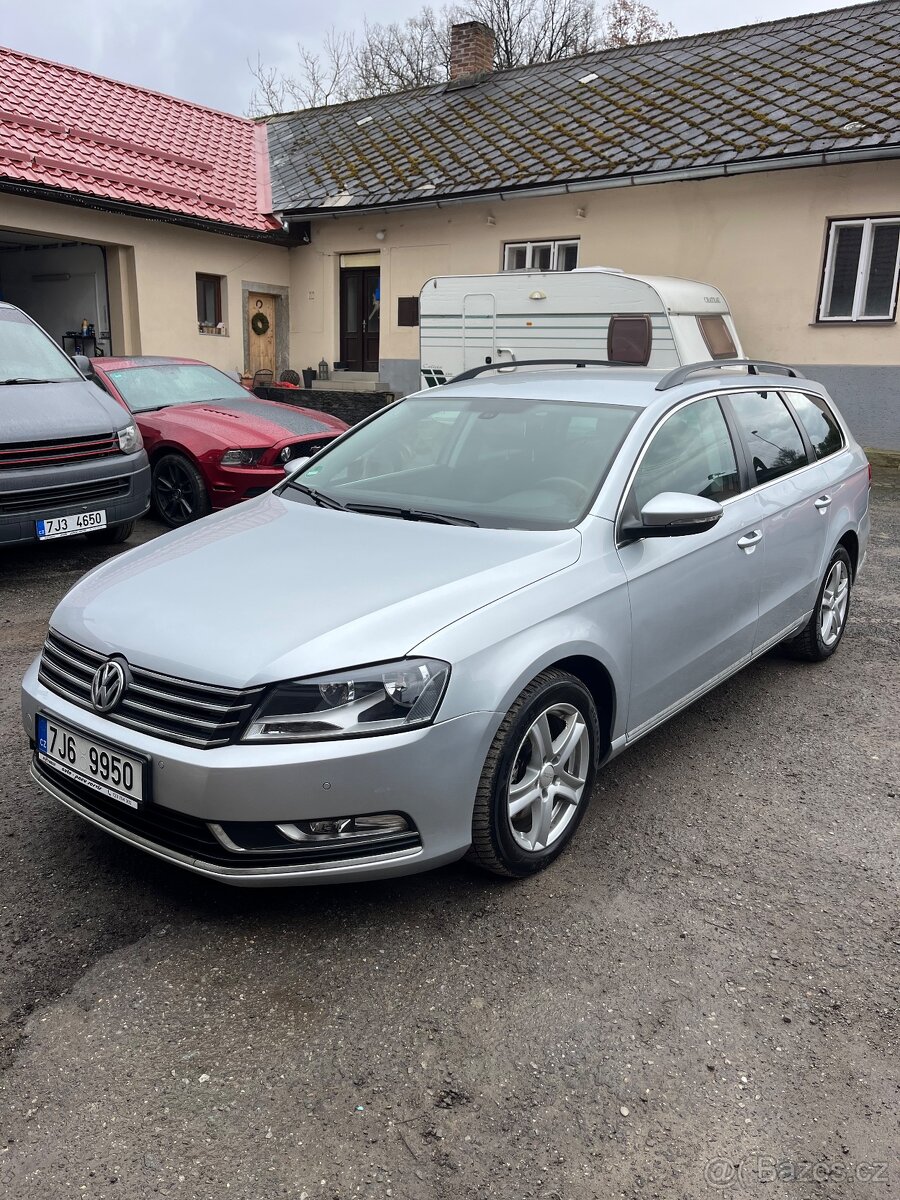 VW Passat B7 2.0 TDi 103kw Comfortline - 4