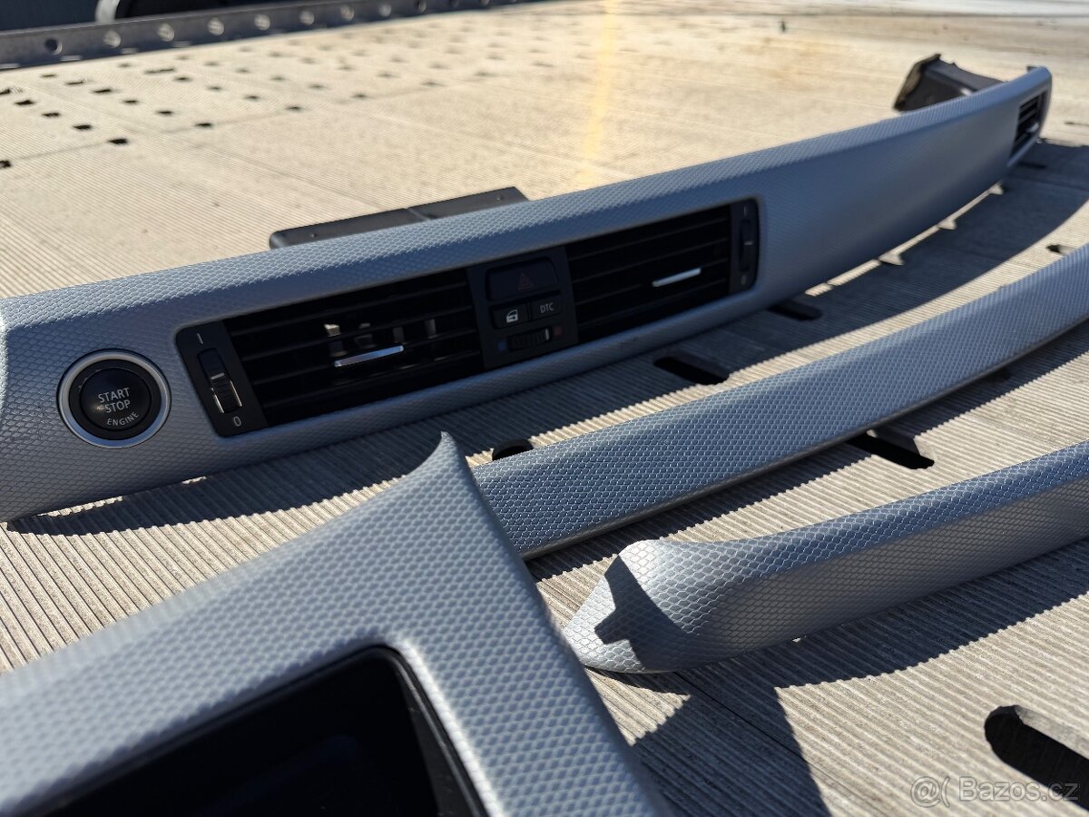 BMW E91 Silver Cube CIC dekor - 4