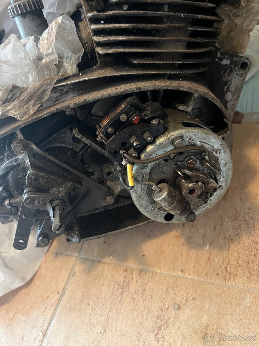 Motor Jawa pérák - 4