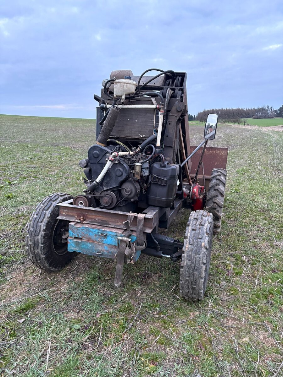 Teleskopický nakladač - 4