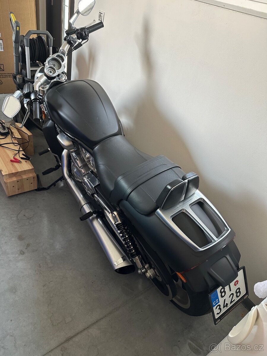 Harley Davidson V-Rod Muscle - 4