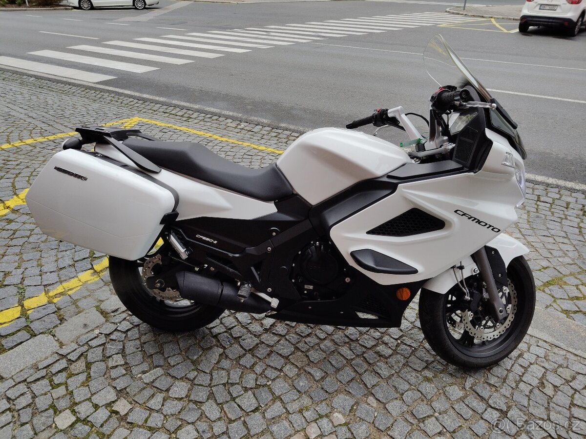 Cf Moto 650 TR - 4