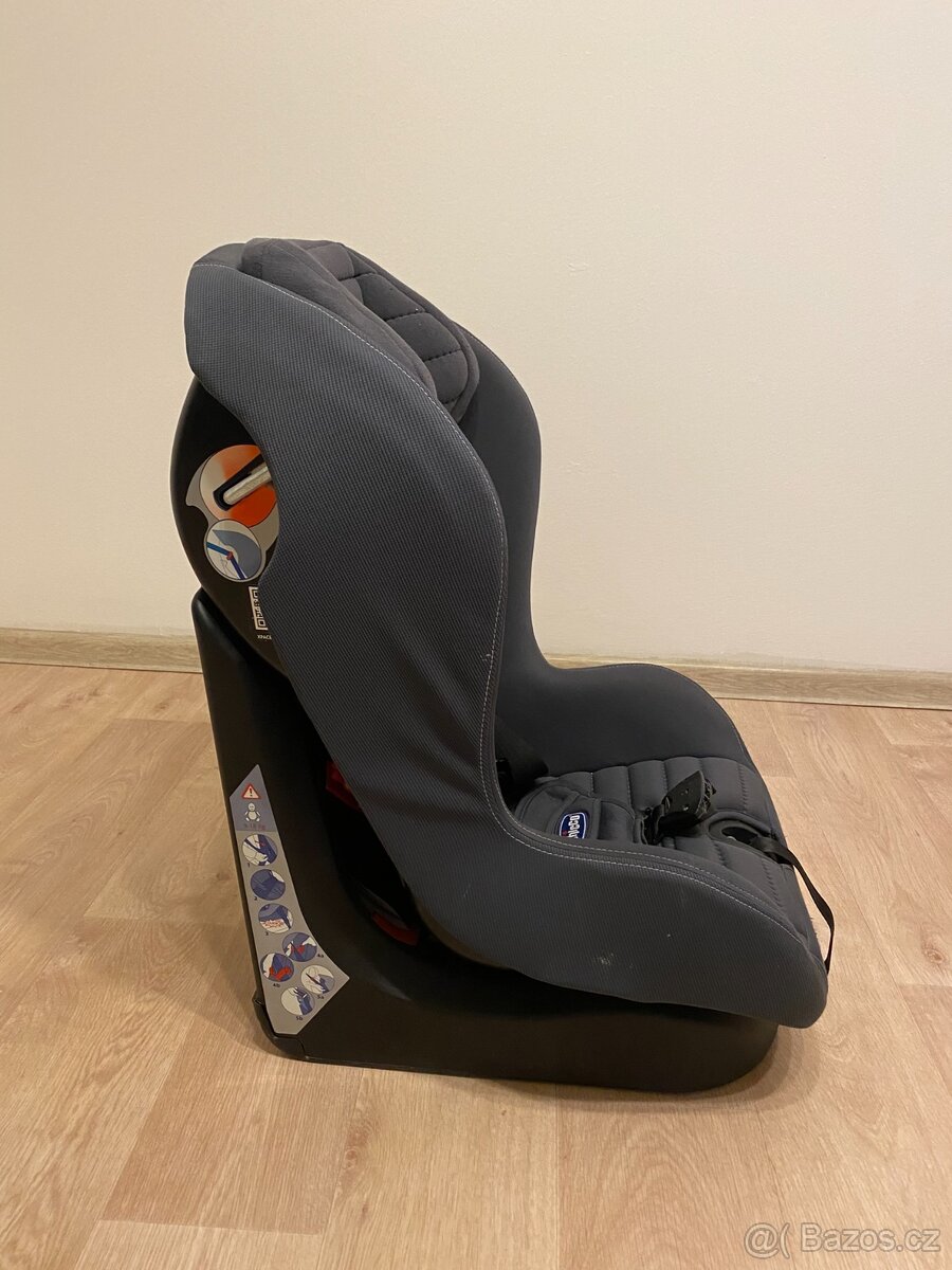 Dětská autosedačka Chicco 9-18 kg - 4