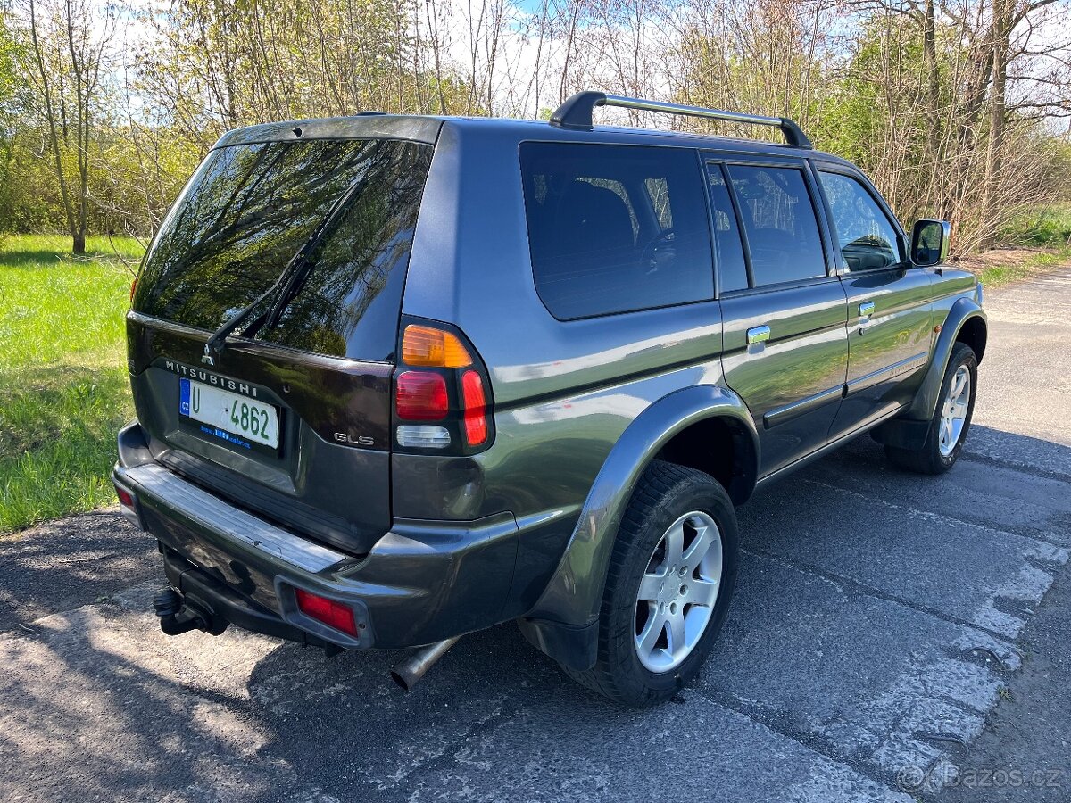Pajero Sport 4x4 - 4