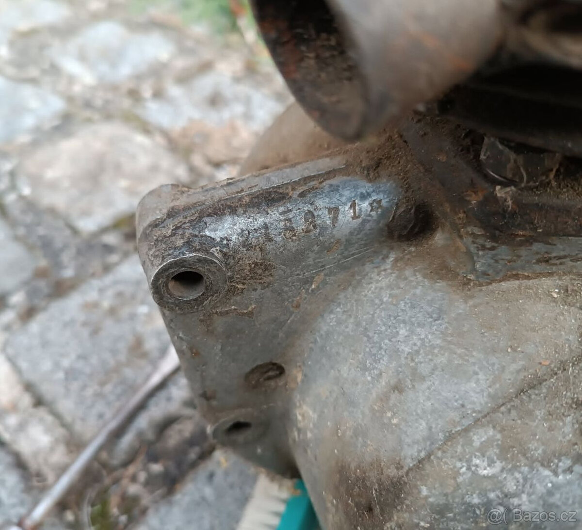 Motor ČZ 125T - 4