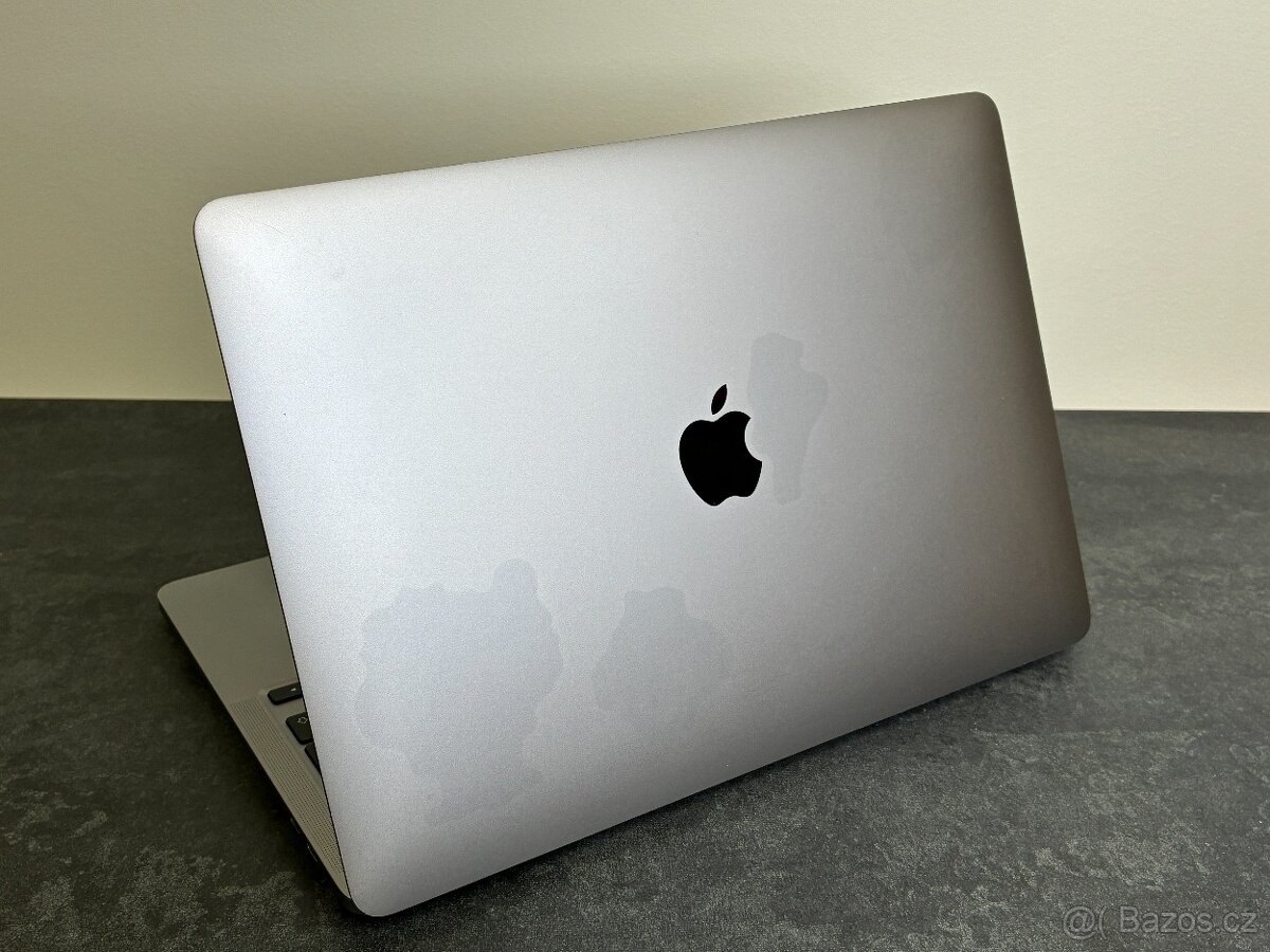 MacBook Pro 13'' 2020 / i5 / 16GB RAM / 512GB SSD - DPH - 4
