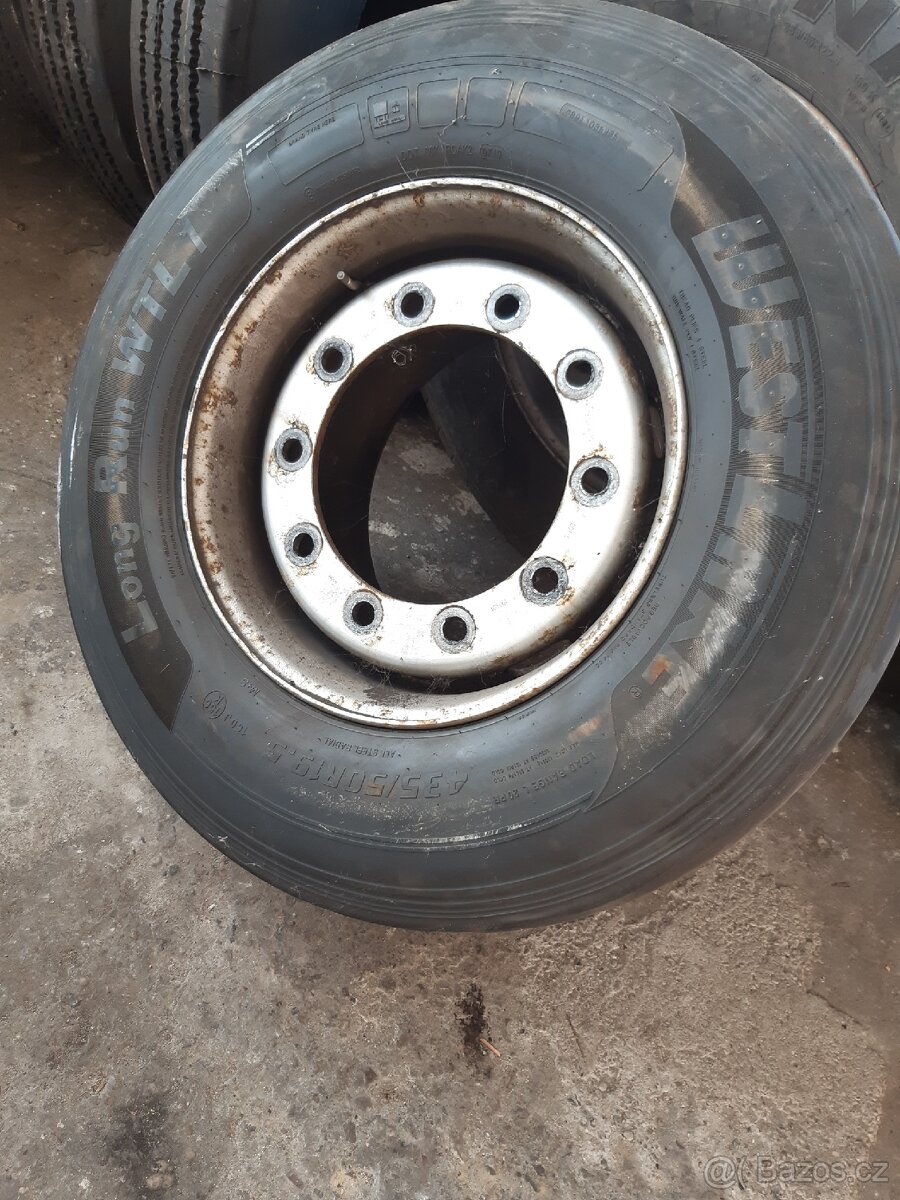 Nakladni pneu - 4