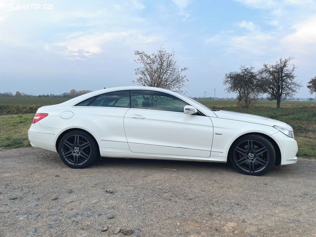 Mercedes-Benz Třídy E, 2.2CDi E250 cupe - 4