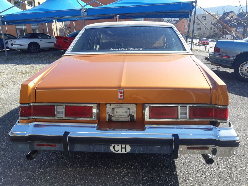 oldsmobil delta 88 - 4