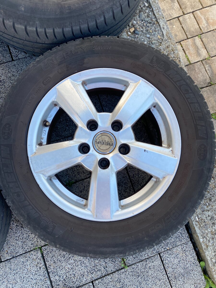 Prodám 15" disky z Nissan Leaf - 4