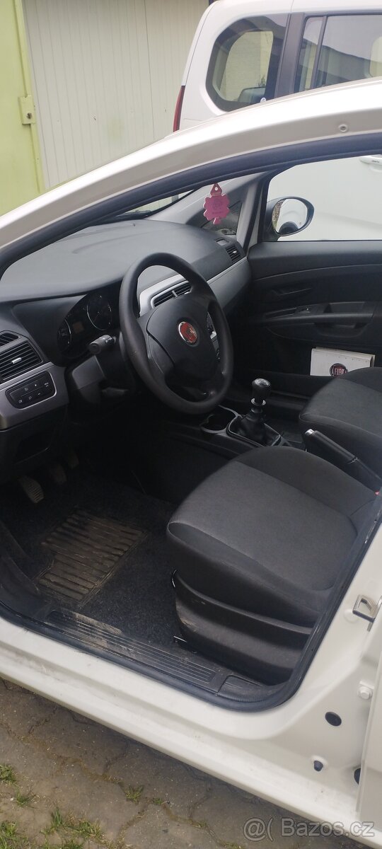 Fiat Punto - 4