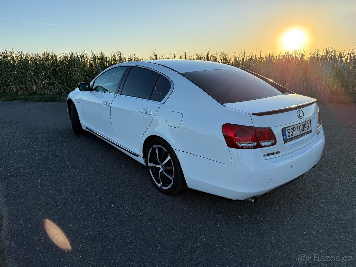 Lexus GS450H - 4