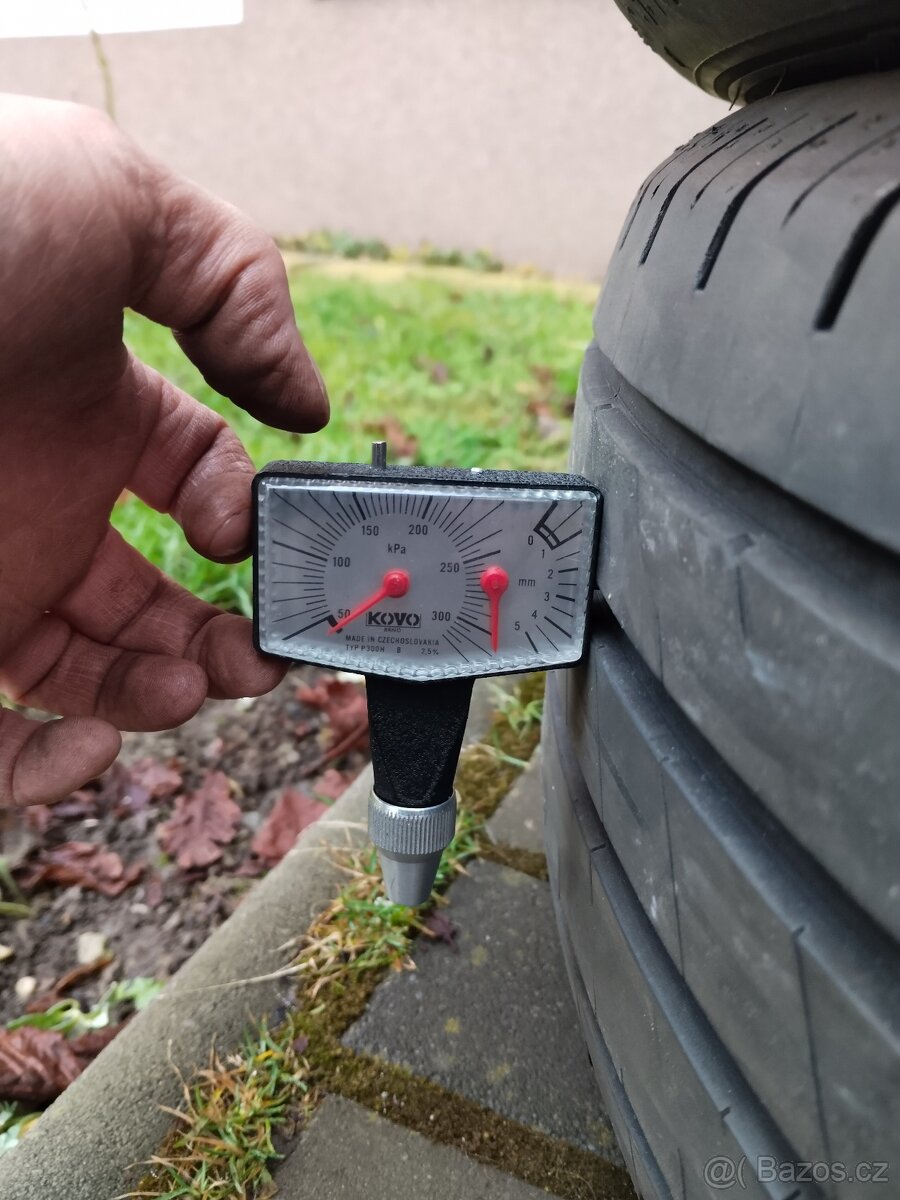 235/55 R18 Goodyear, letní - 4