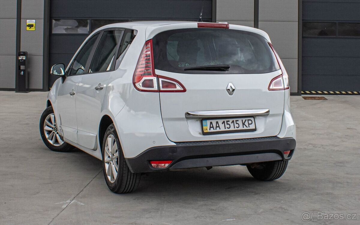 Renault Scenic 2.0 CVT 2011 - 4