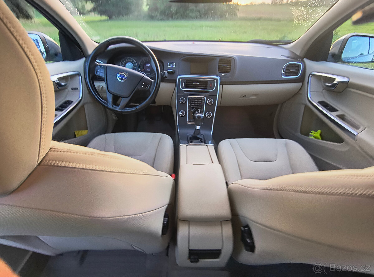 Volvo S60 - 4