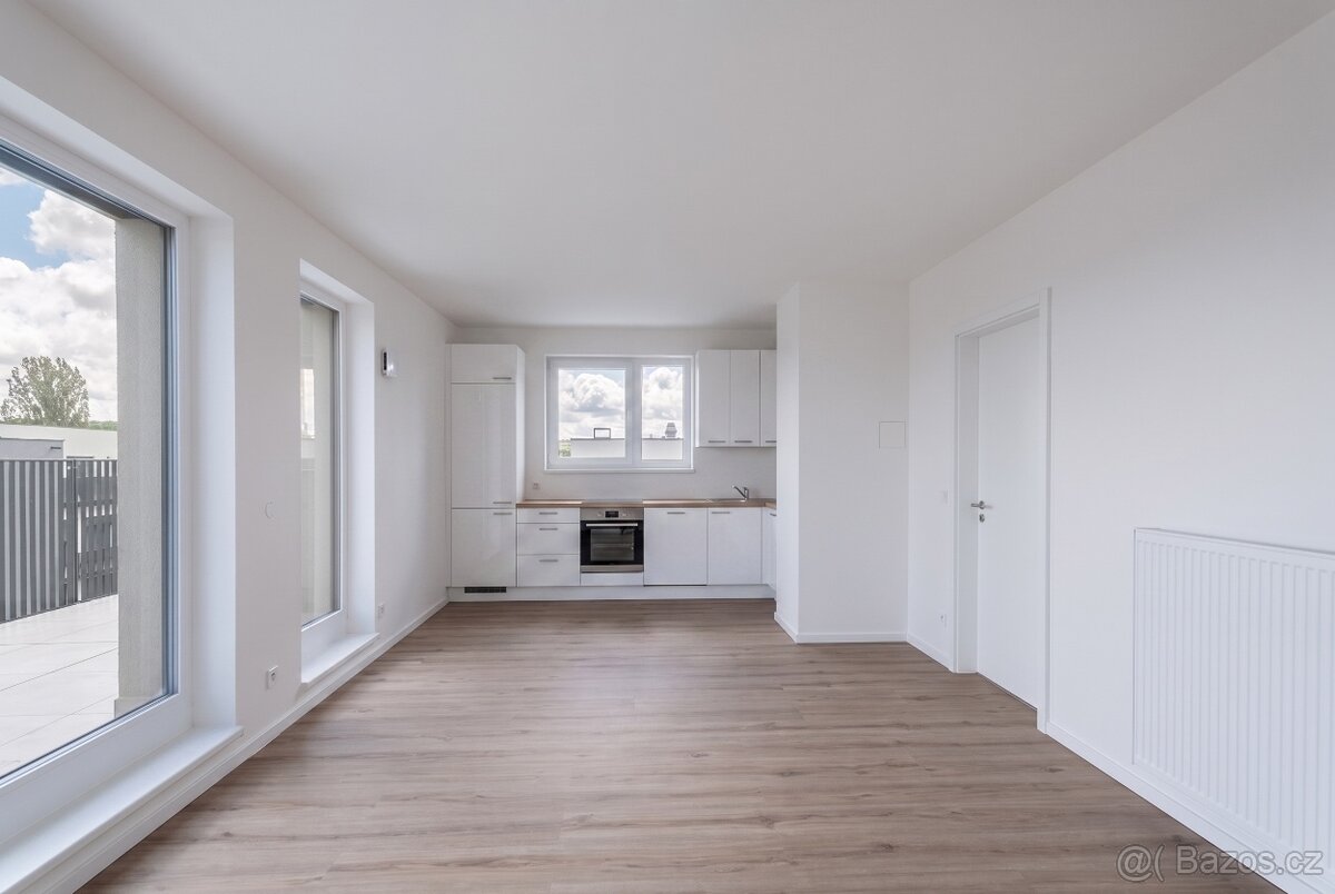 Prodej bytu 2+kk 53 m² Kladno - 4
