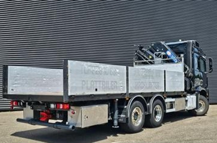 Mercedes-Benz Arocs 2545 - 6x2 – Valník + HR-HMF 32 t/m