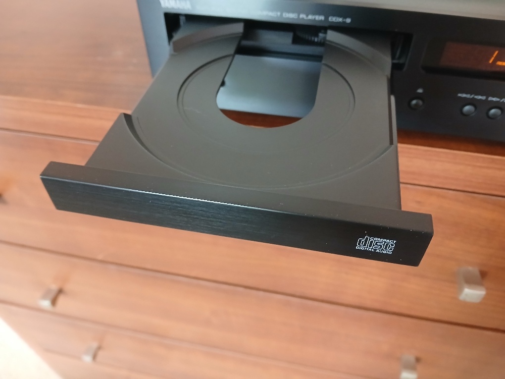 YAMAHA CDX-9 - 4