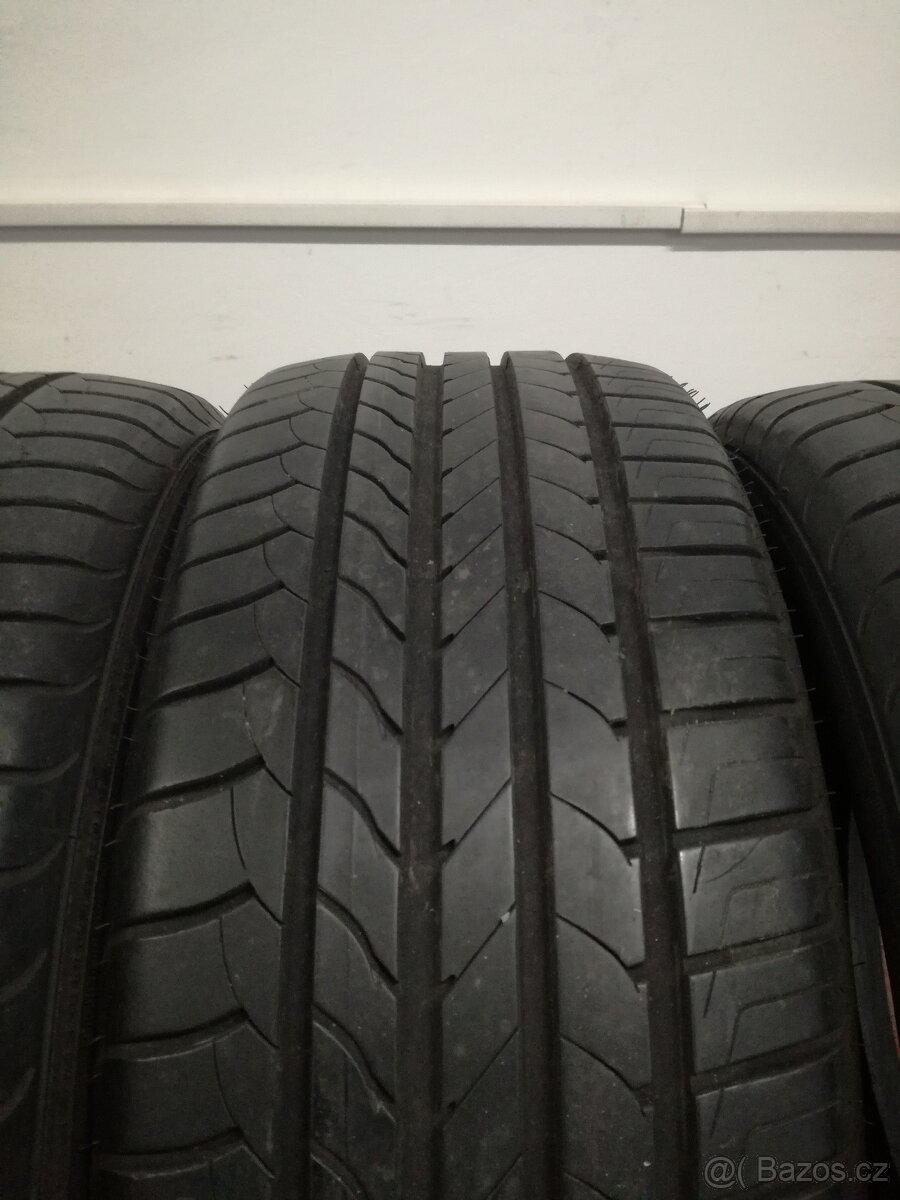 Goodyear letní pneu 215/50/17 - 4 ks - 4