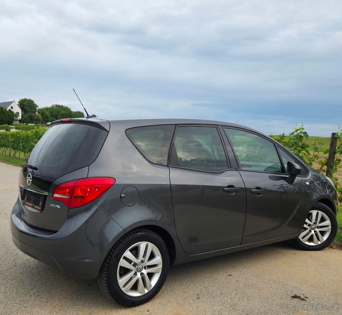 Opel Meriva 1.4 16V 88KW/120 koní R.V.04/2011 - 4