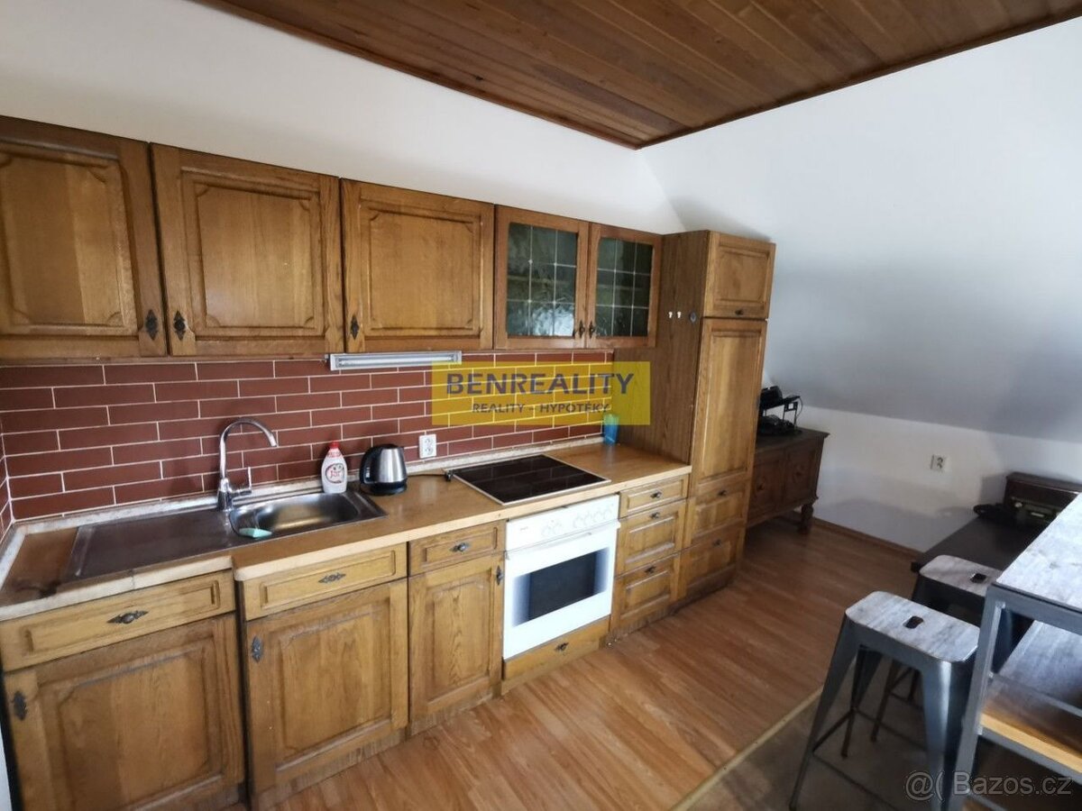 Pronájem bytu 2+kk na žlutavě - 4