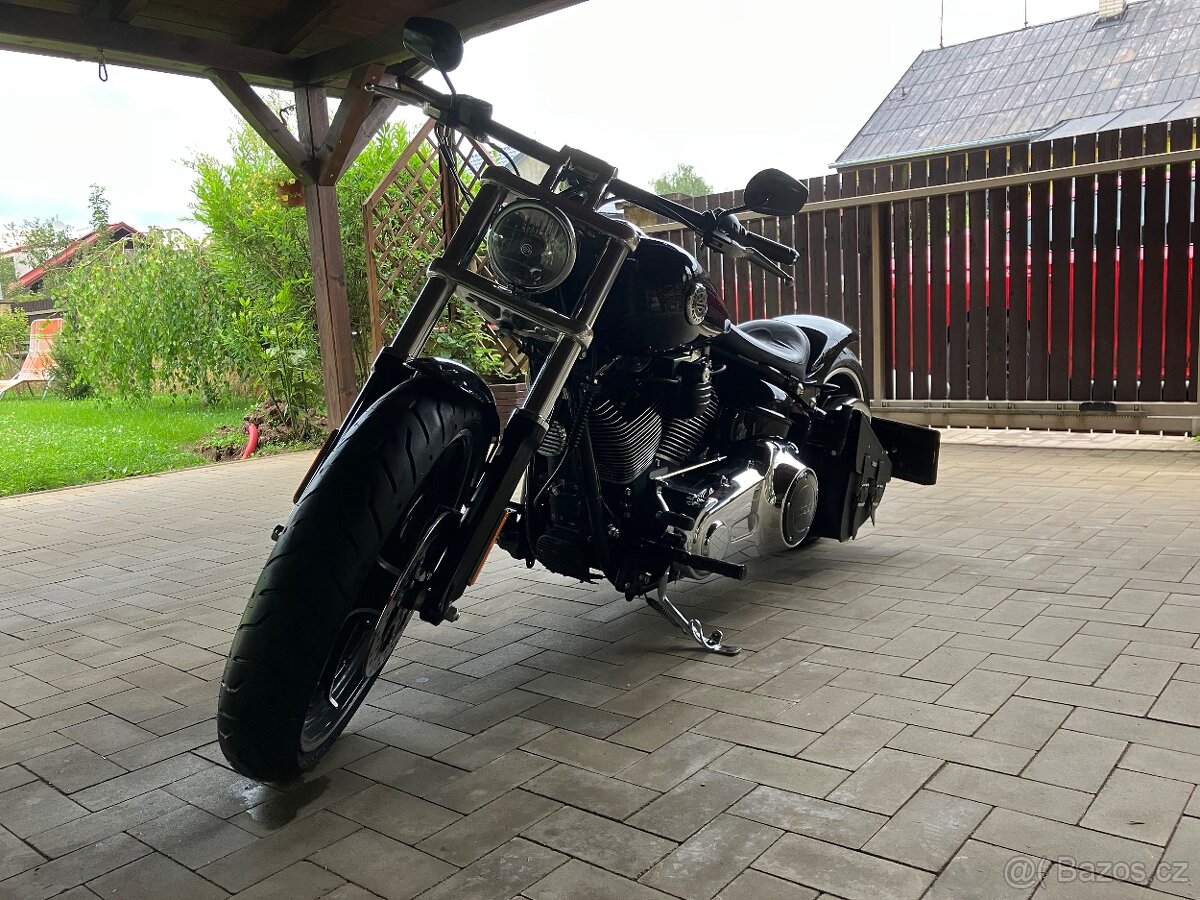 Harley Davidson FXSB Breakout 2015 - 4