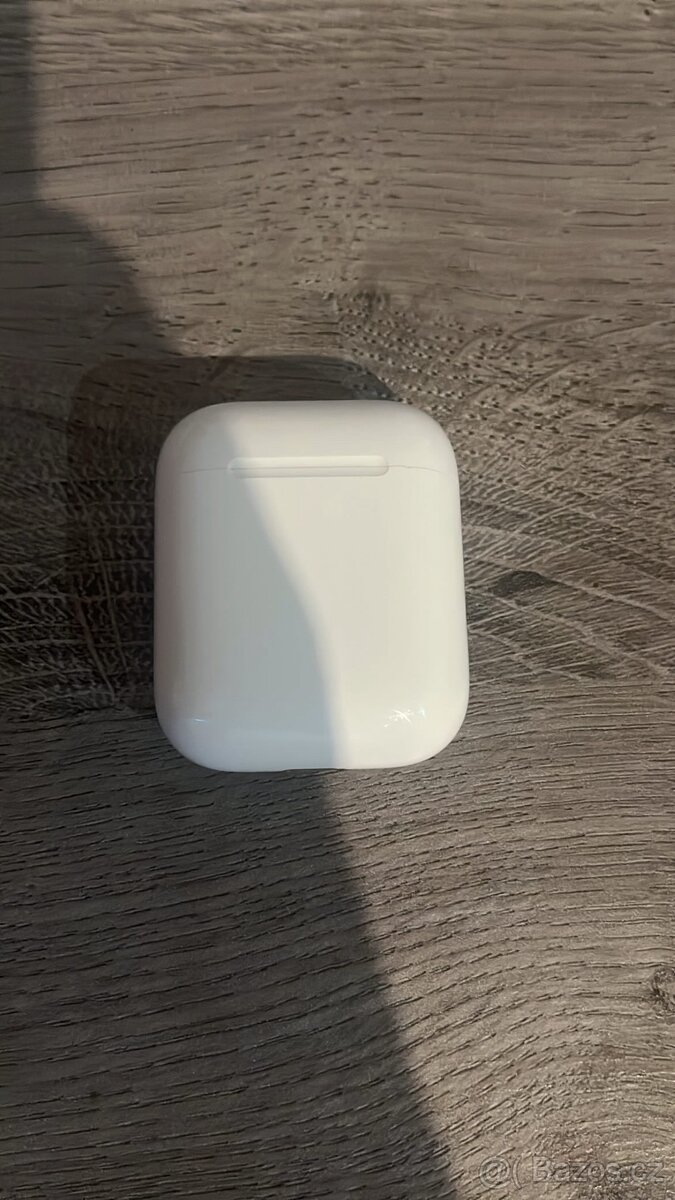 Apple Airpods - 4