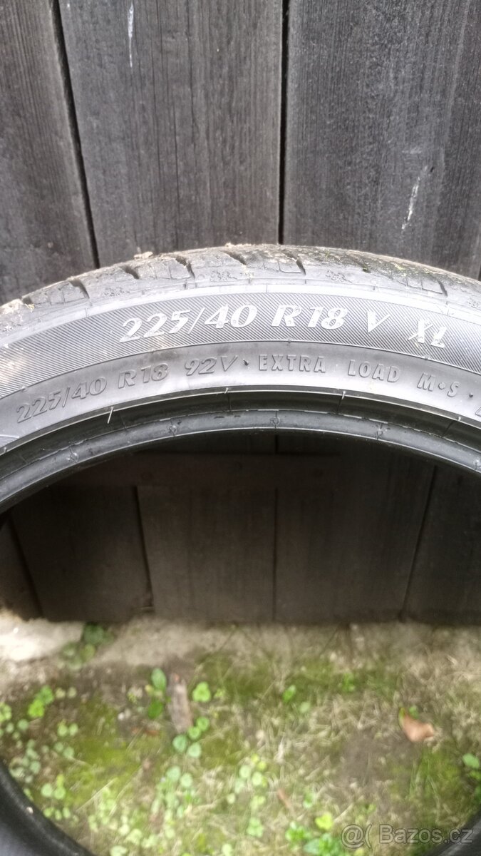 Matador Sibir snow 225/40/18 V xl - 4