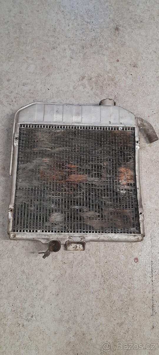 chladiče škoda 100,110r - 4