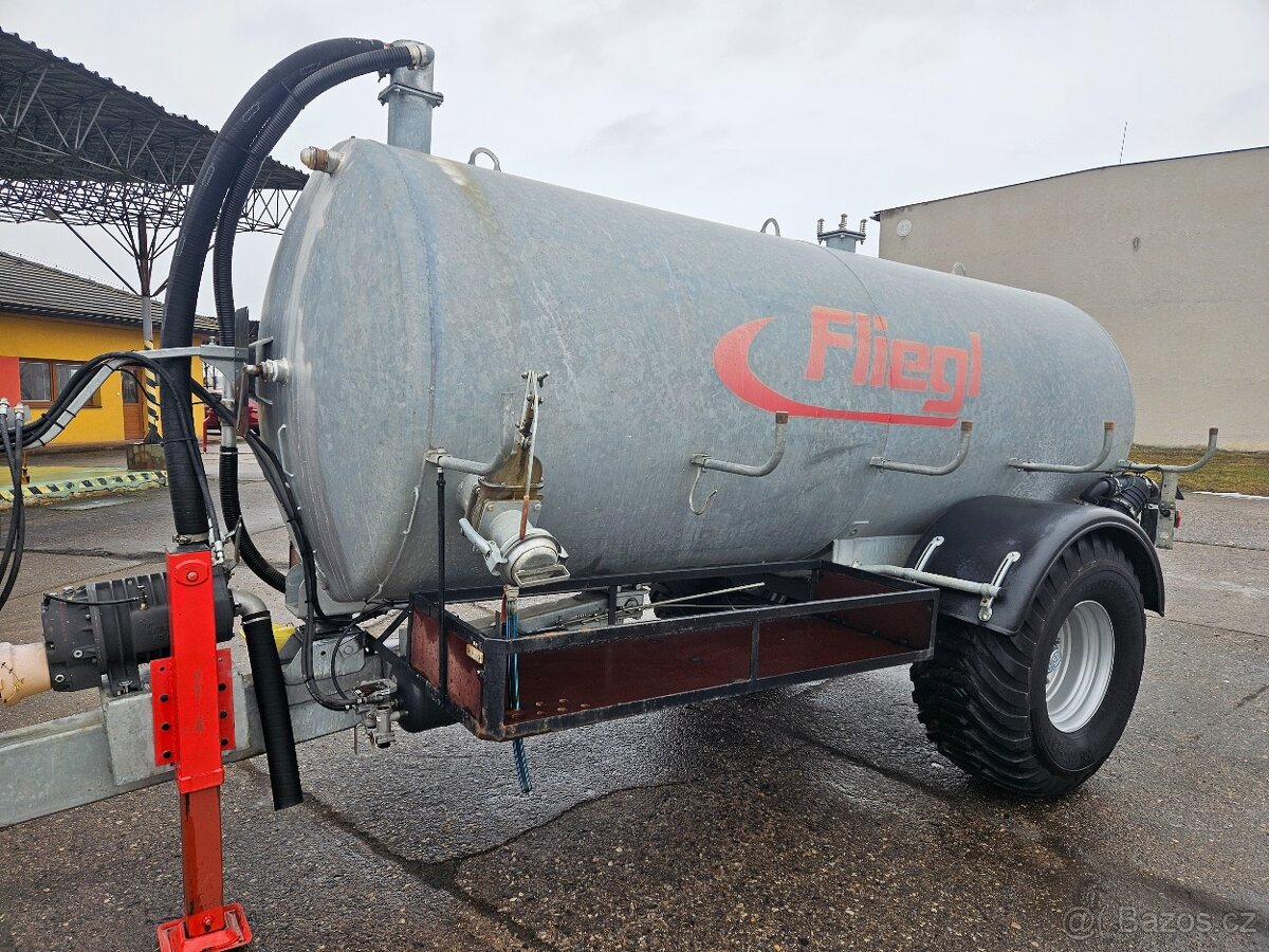 Fekální cisterna FLIEGL 8m3 - 4