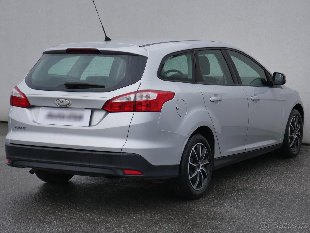 Ford Focus 1.6i , 77 kW benzín, 2012 - 4
