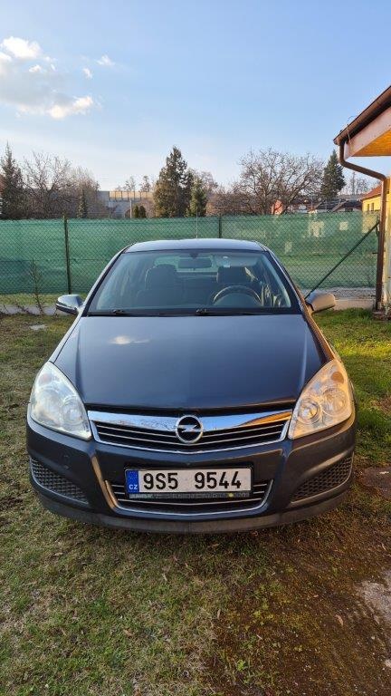 Opel Astra 1,6 benzín, Hatchback, r.v.2008 - 4