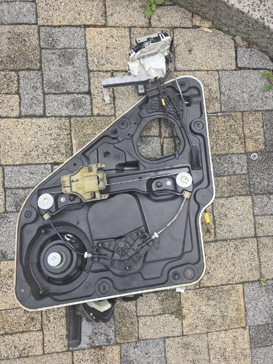 Jeep grand cherokee prave zadni dvere - 4