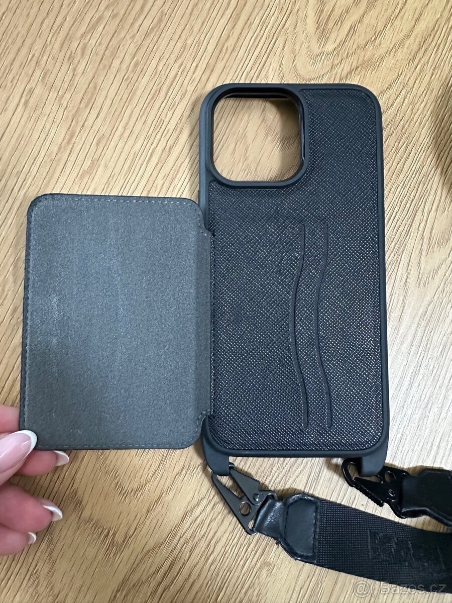 Obal Karl Lagerfeld s popruhem iPhone 14 Pro Max - 4